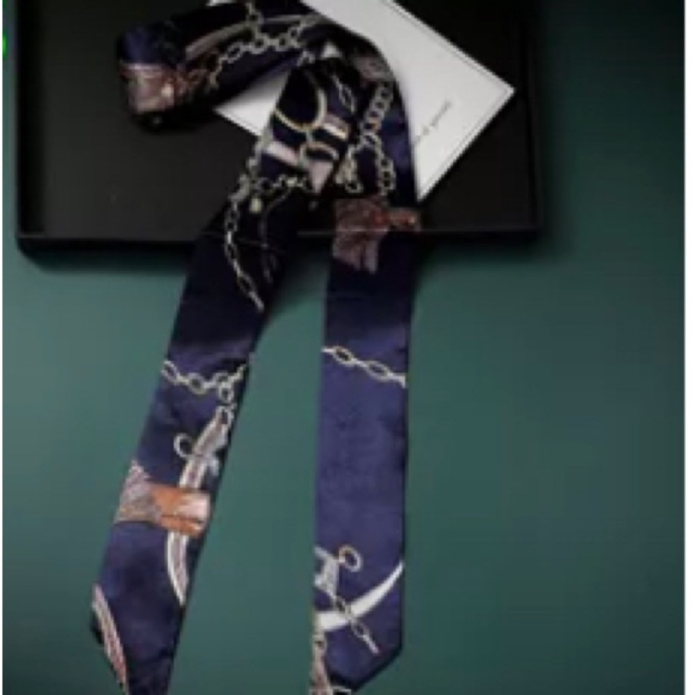 Skinny scarf/wrist wrap/hair tie - Picture 2 of 10